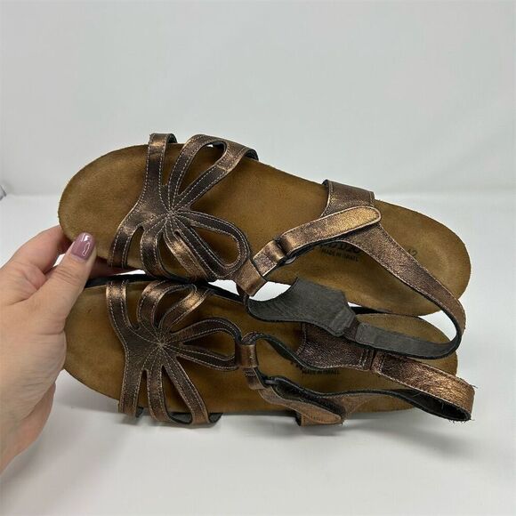 Naot Women's Gold Leather Slingback Wedge Sandal Size 11 Strappy Casual Summer - Picture 10 of 11